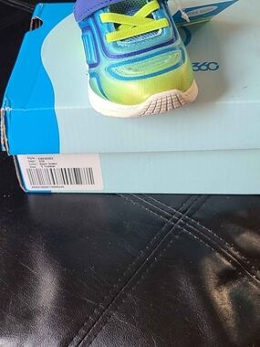 Stride Rite Kids Gradient Green and Blue Sneakers Size 5